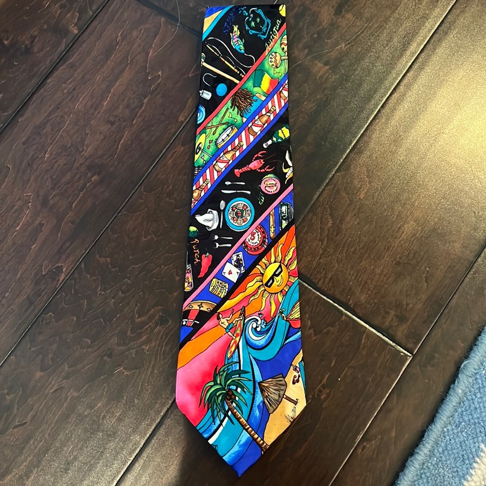 Vacation theme silk tie